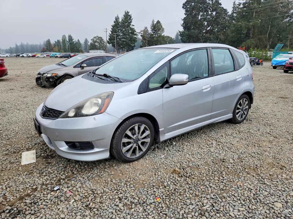 2013 Honda Fit მანქანა იყიდება აუქციონზე, vin: JHMGE8H56DC027821, აუქციონის ნომერი: 71593256