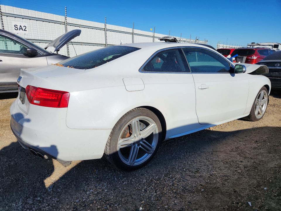 Продажа на аукционе авто 2015 Audi S5, vin: WAULGBFR3FA002562, номер лота: 70807326