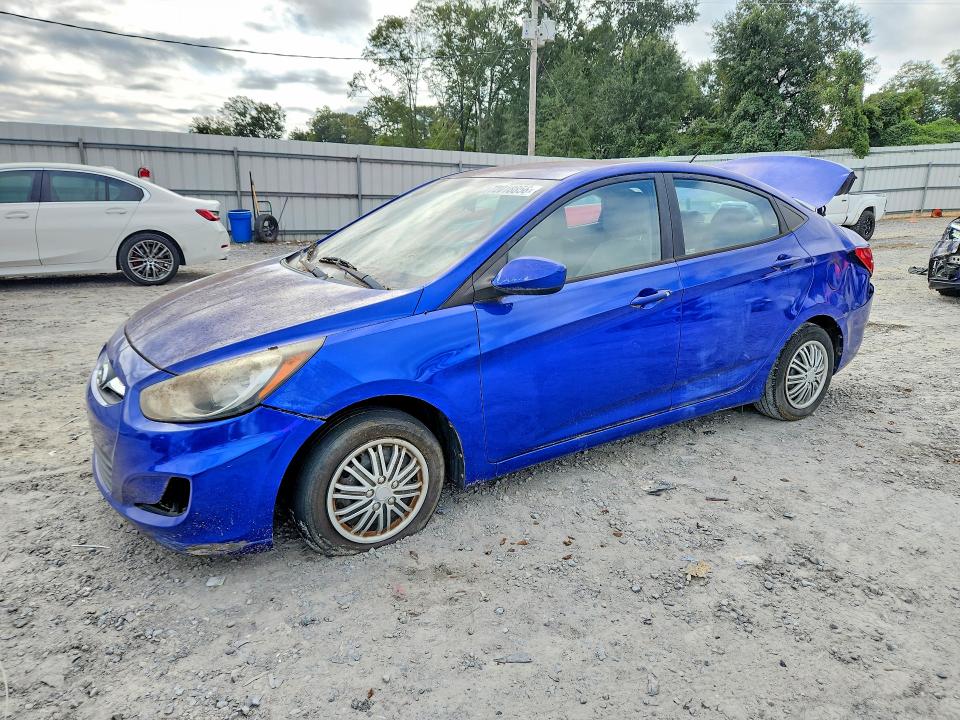 2014 Hyundai Accent მანქანა იყიდება აუქციონზე, vin: KMHCT4AE8EU671482, აუქციონის ნომერი: 72018856