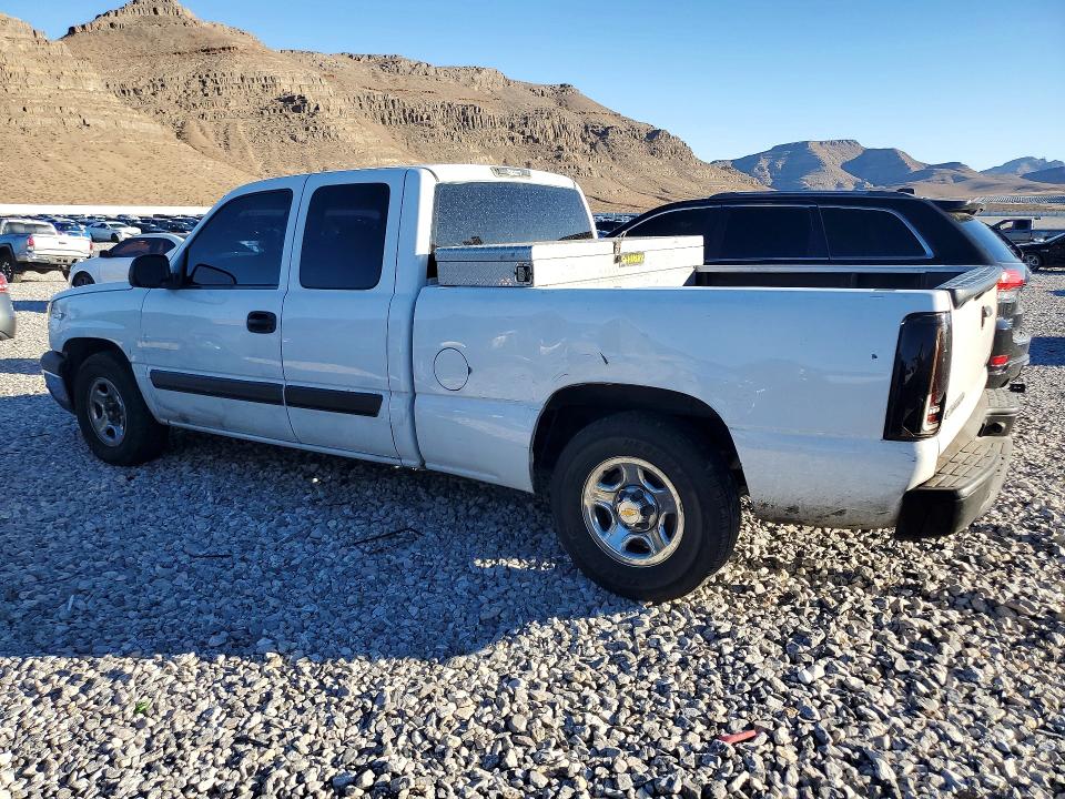 Продажа на аукционе авто 2003 Chevrolet Silverado, vin: 2GCEC19V531105241, номер лота: 71261936