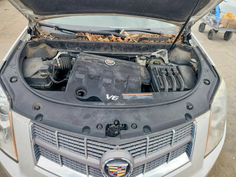 69463506 :رقم المزاد ، 3GYFNAEY2BS520366 vin ، 2011 Cadillac Srx مزاد بيع