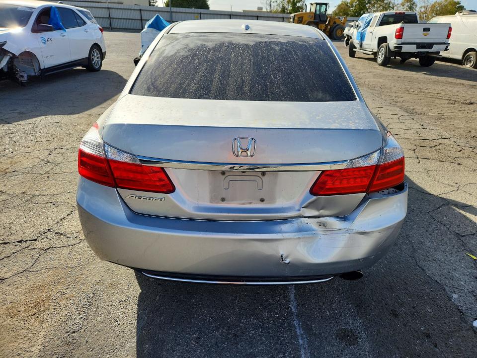 Продажа на аукционе авто 2013 Honda Accord, vin: 1HGCR2F89DA271975, номер лота: 72795216