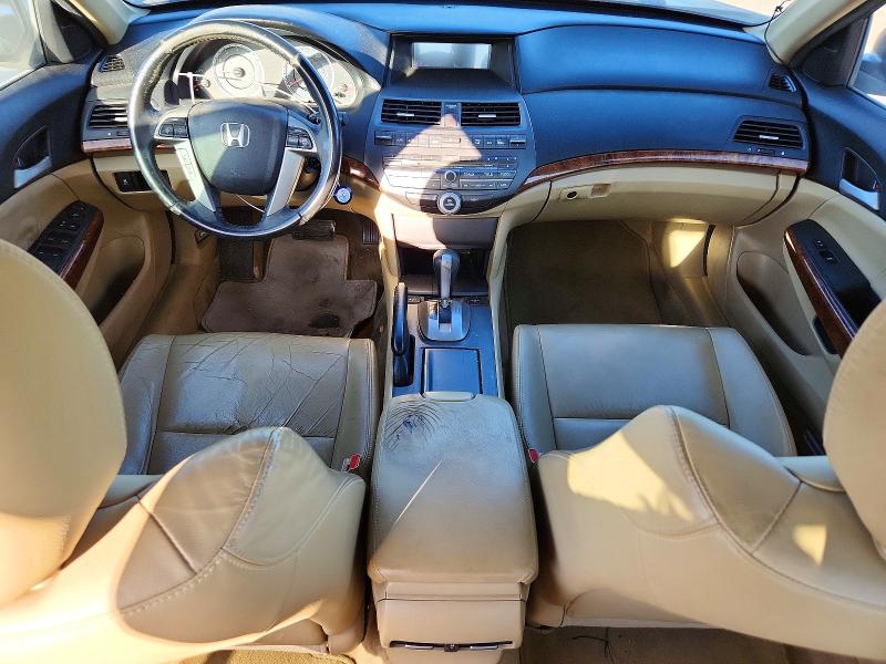 71950976 :رقم المزاد ، 1HGCP2F88BA152446 vin ، 2011 Honda Accord مزاد بيع