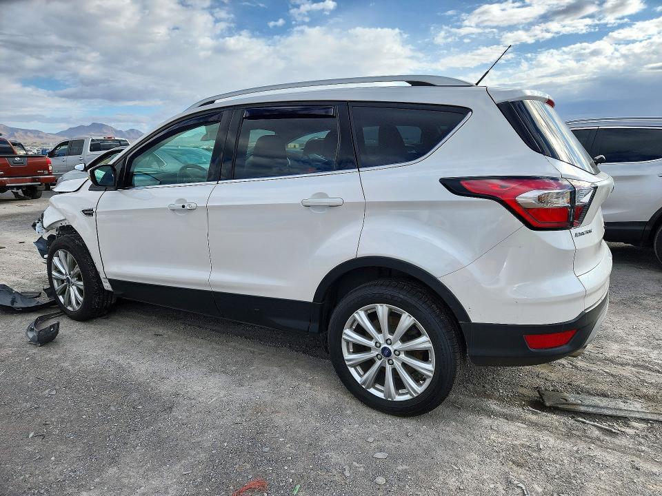 2017 Ford Escape მანქანა იყიდება აუქციონზე, vin: 1FMCU0J93HUD54299, აუქციონის ნომერი: 72943036
