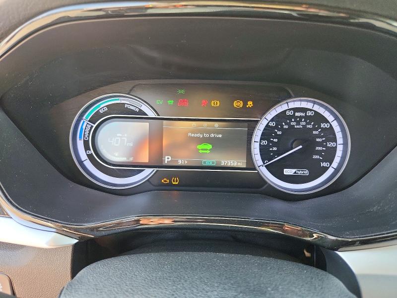 70918606 :رقم المزاد ، KNDCB3LC9L5368568 vin ، 2020 Kia Niro مزاد بيع