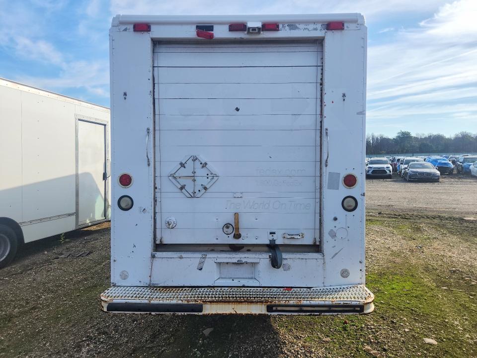 2006 Freightliner Mt45 Chassis მანქანა იყიდება აუქციონზე, vin: 4UZACCCP36CW72904, აუქციონის ნომერი: 55970936