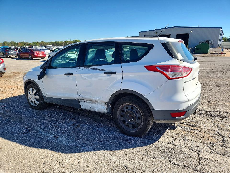 Продажа на аукционе авто 2016 Ford Escape, vin: 1FMCU0F79GUA03323, номер лота: 71659216