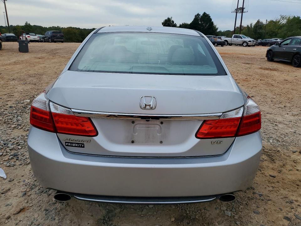 Продажа на аукционе авто 2013 Honda Accord, vin: 1HGCR3F80DA010174, номер лота: 70853816