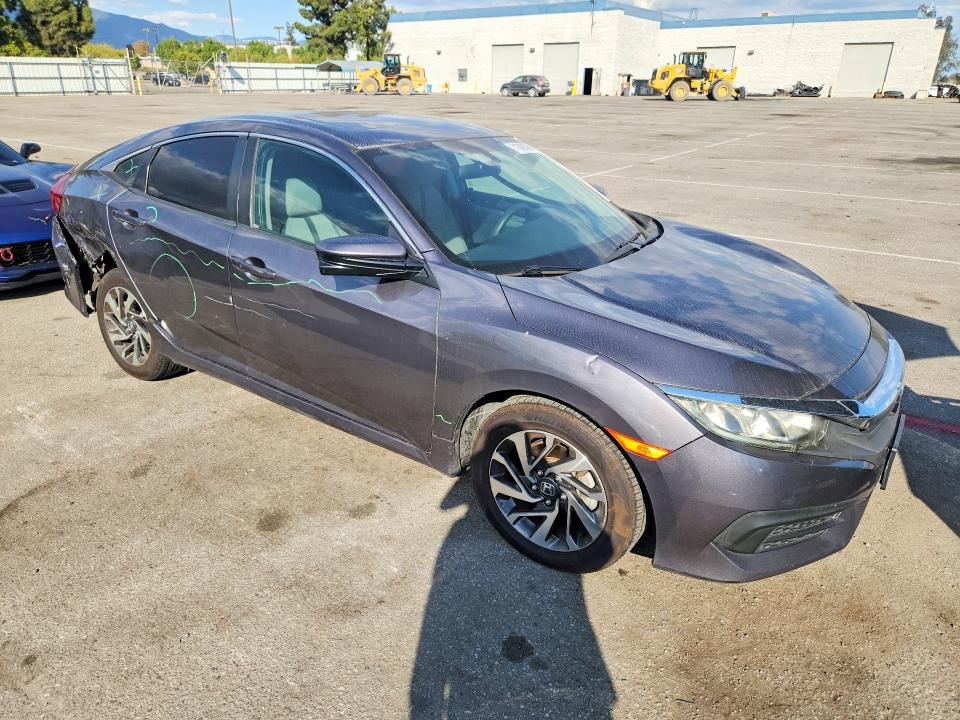 Aukcja sprzedaży 2016 Honda Civic, vin: 2HGFC2F70GH572355, numer aukcji: 71589306