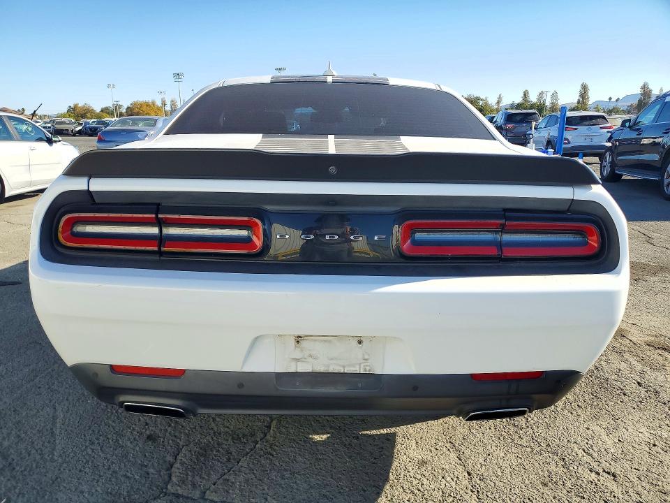 Aukcja sprzedaży 2016 Dodge Challenger, vin: 2C3CDZAG9GH201472, numer aukcji: 71941616