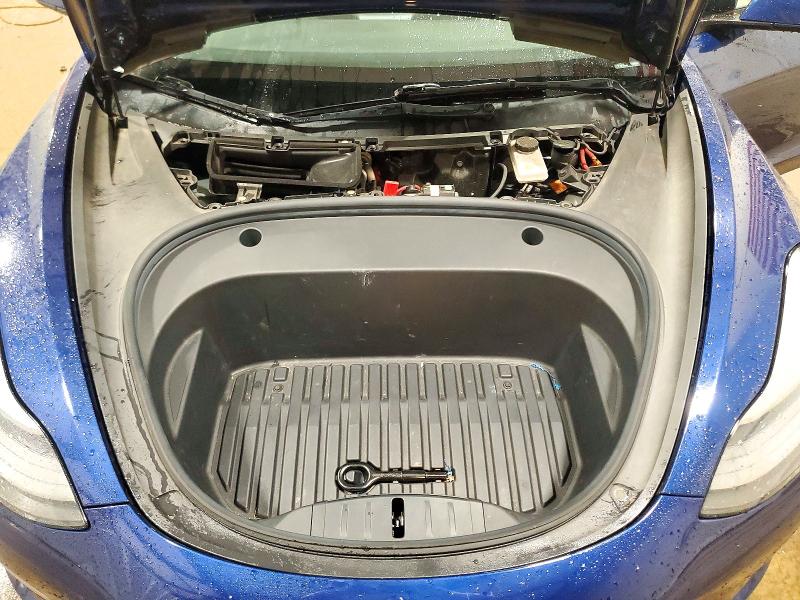 Продажа на аукционе авто 2022 Tesla Model 3, vin: 5YJ3E1EA3NF189645, номер лота: 72328376