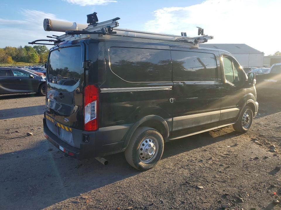 71040426 :رقم المزاد ، 1FTYE2Y85LKB12523 vin ، 2020 Ford Transit مزاد بيع