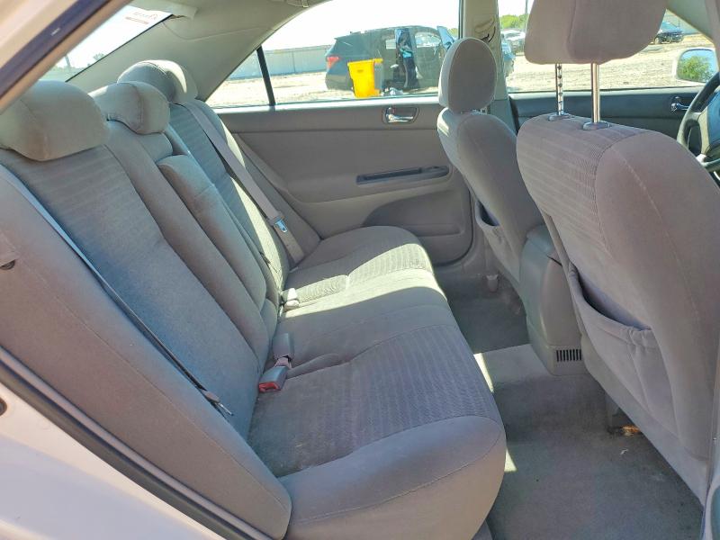2005 Toyota Camry მანქანა იყიდება აუქციონზე, vin: 4T1BE32K95U393230, აუქციონის ნომერი: 71744296