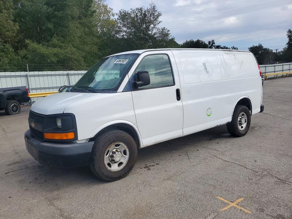 70726376 :رقم المزاد ، 1GCWGFCA9D1157751 vin ، 2013 Chevrolet Express G2500 مزاد بيع