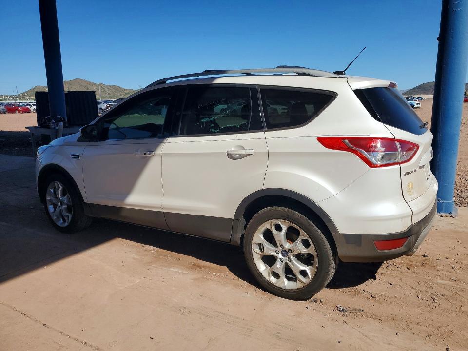 2013 Ford Escape მანქანა იყიდება აუქციონზე, vin: 1FMCU0J91DUD78112, აუქციონის ნომერი: 70990156