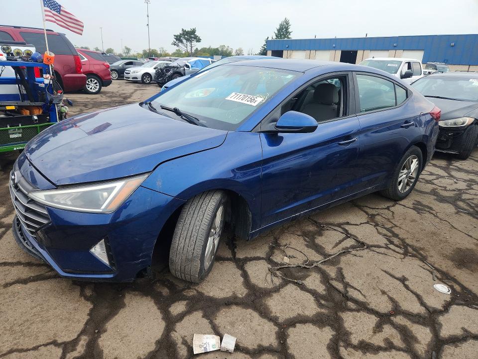 2020 Hyundai Elantra მანქანა იყიდება აუქციონზე, vin: 5NPD84LF8LH560700, აუქციონის ნომერი: 71170156
