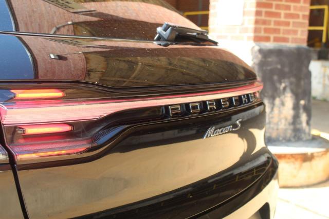 72997956 :رقم المزاد ، WP1AB2A55HLB10068 vin ، 2017 Porsche Macan مزاد بيع