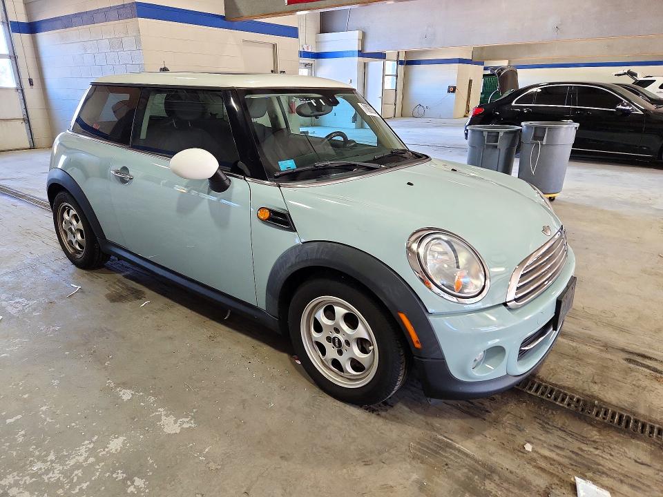 71888046 :رقم المزاد ، WMWSU3C57DT680390 vin ، 2013 Mini Cooper مزاد بيع