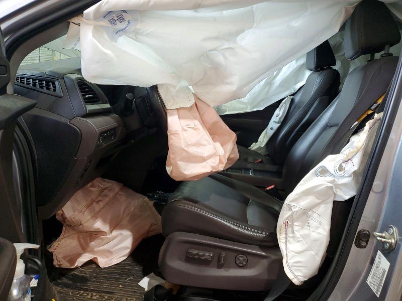 71183986 :رقم المزاد ، 5FNRL6H74LB010958 vin ، 2020 Honda Odyssey مزاد بيع