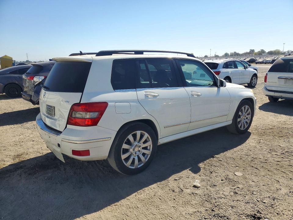 72183626 :رقم المزاد ، WDCGG8HB5BF576191 vin ، 2011 Mercedes-benz Glk مزاد بيع