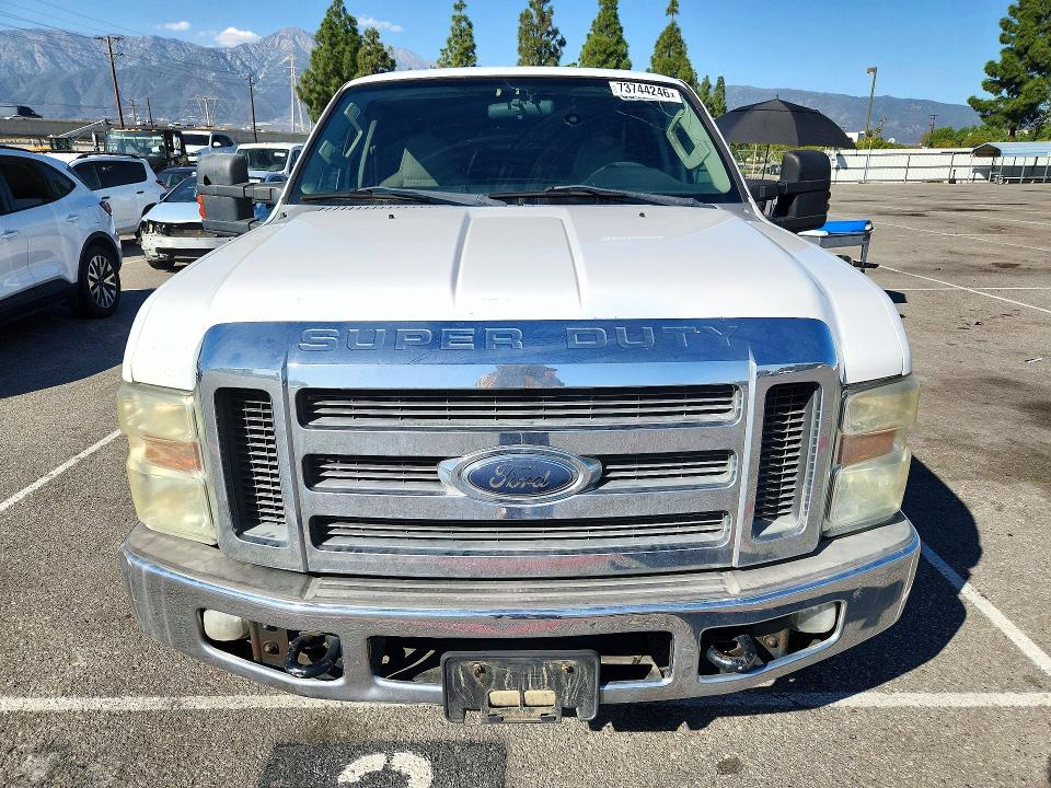 2008 Ford F250 მანქანა იყიდება აუქციონზე, vin: 1FTSX20538EB18327, აუქციონის ნომერი: 73744246