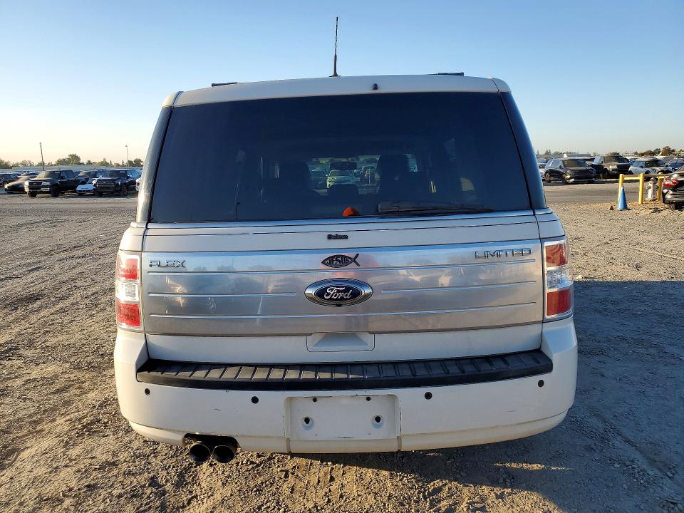 71084646 :رقم المزاد ، 2FMGK5DC7BBD26000 vin ، 2011 Ford Flex مزاد بيع