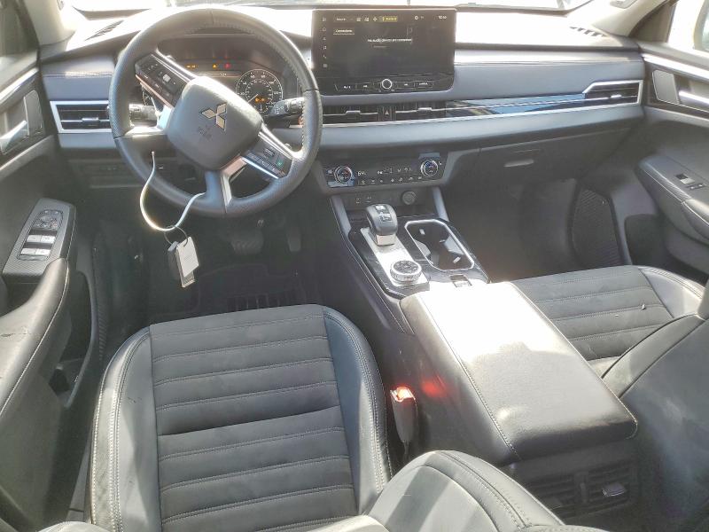 2025 Mitsubishi Outlander მანქანა იყიდება აუქციონზე, vin: JA4J4VA85SZ015757, აუქციონის ნომერი: 70769946