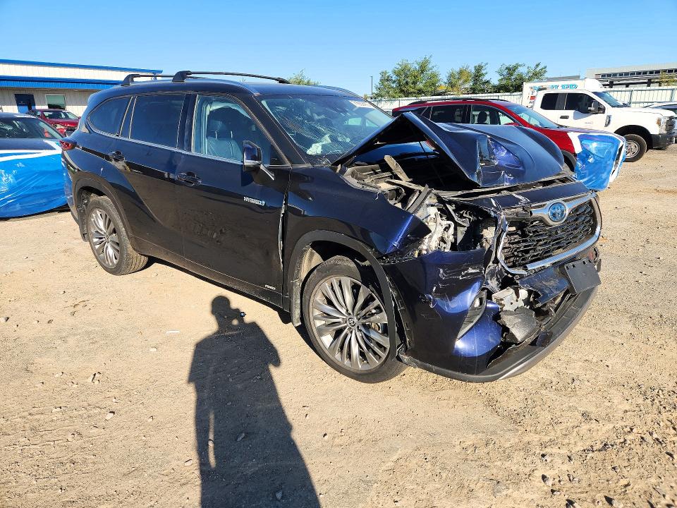 Продажа на аукционе авто 2020 Toyota Highlander, vin: 5TDEBRCH0LS007554, номер лота: 71930416