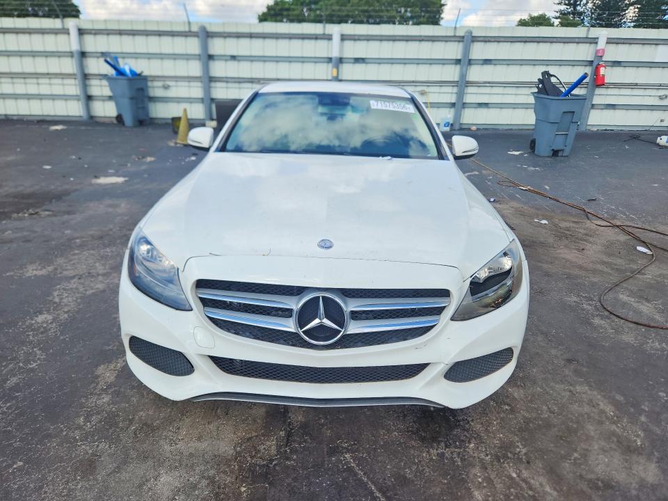 2016 Mercedes-benz C მანქანა იყიდება აუქციონზე, vin: 55SWF4JB9GU142227, აუქციონის ნომერი: 71575356