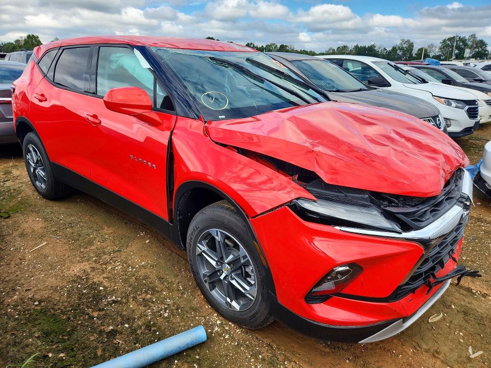 Продаж на аукціоні авто 2026 Chevrolet Blazer, vin: 3GNKBCR49TS150333, номер лоту: 69316866