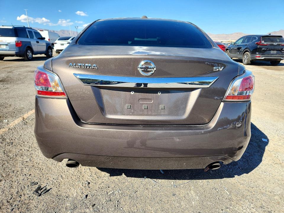 2015 Nissan Altima მანქანა იყიდება აუქციონზე, vin: 1N4AL3AP9FC270902, აუქციონის ნომერი: 71682416