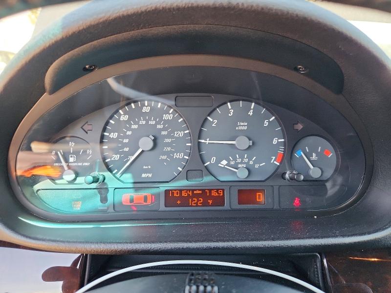 71667856 :رقم المزاد ، WBABW33485PL35512 vin ، 2005 Bmw 325 مزاد بيع