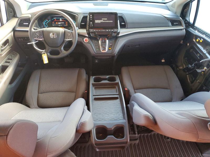 71854746 :رقم المزاد ، 5FNRL6H5XJB104399 vin ، 2018 Honda Odyssey مزاد بيع