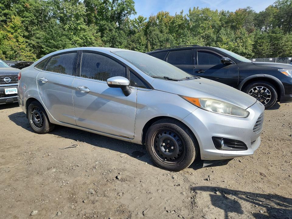2015 Ford Fiesta მანქანა იყიდება აუქციონზე, vin: 3FADP4CJ4FM212596, აუქციონის ნომერი: 70718876