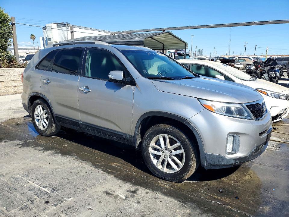 Продажа на аукционе авто 2015 Kia Sorento, vin: 5XYKT4A67FG592543, номер лота: 71320656