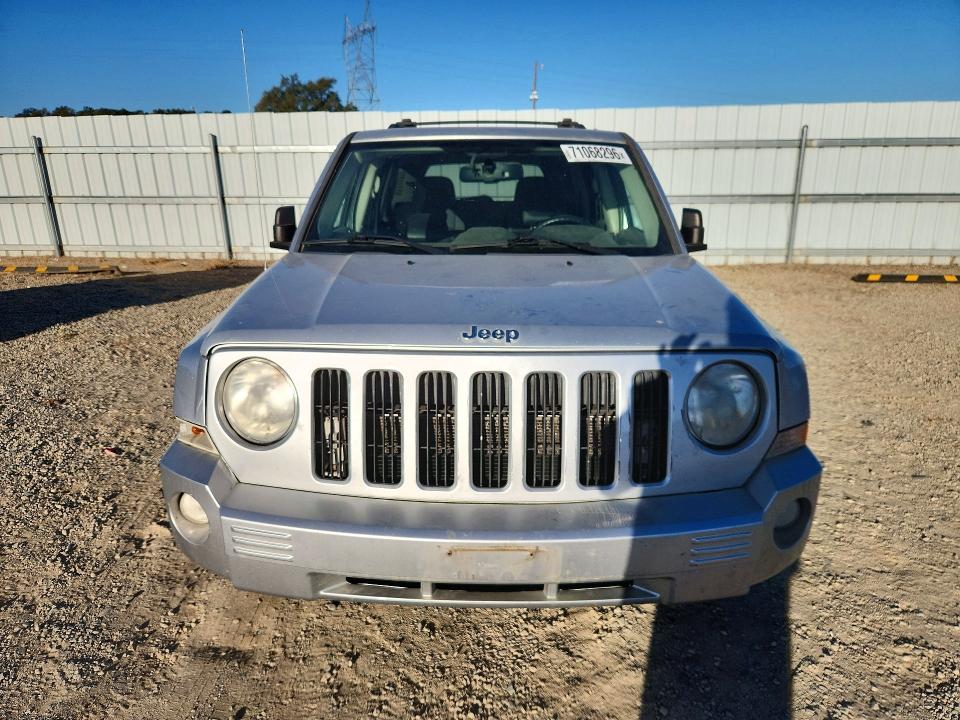 2010 Jeep Patriot მანქანა იყიდება აუქციონზე, vin: 1J4NF4GB0AD505334, აუქციონის ნომერი: 71068296