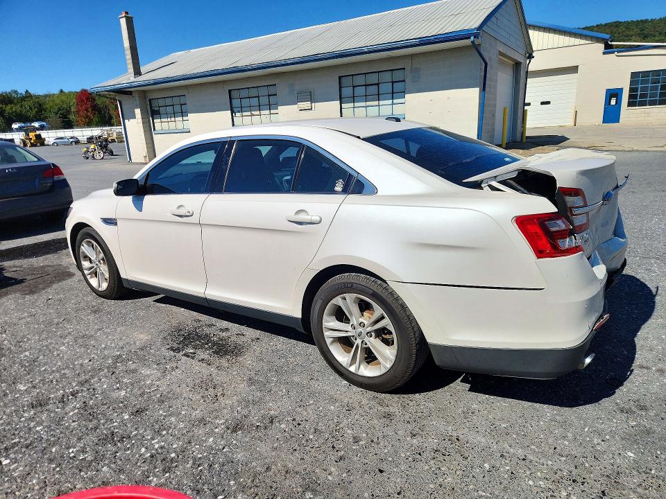 Продажа на аукционе авто 2015 Ford Taurus, vin: 1FAHP2E8XFG187889, номер лота: 70661716