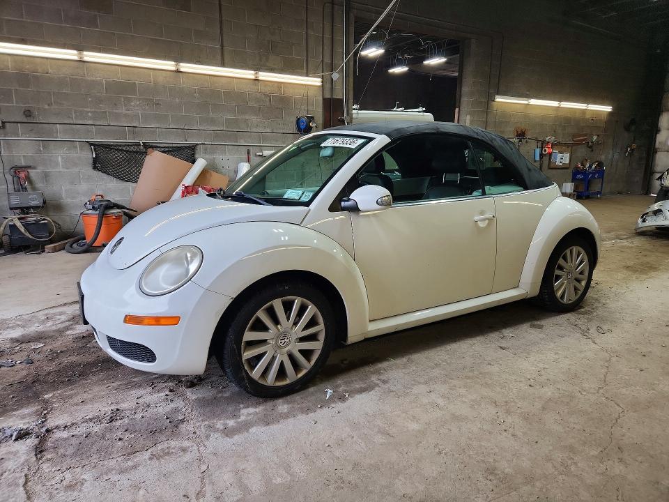 Auction sale of the 2010 Volkswagen New Beetle, vin: 3VWRG3AL4AM009535, lot number: 71679336