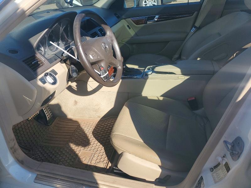 70226216 :رقم المزاد ، WDDGF8BB6BR155926 vin ، 2011 Mercedes-benz C مزاد بيع