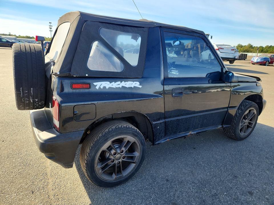Продажа на аукционе авто 1998 Chevrolet Tracker, vin: 2CNBE1867W6905372, номер лота: 72606586