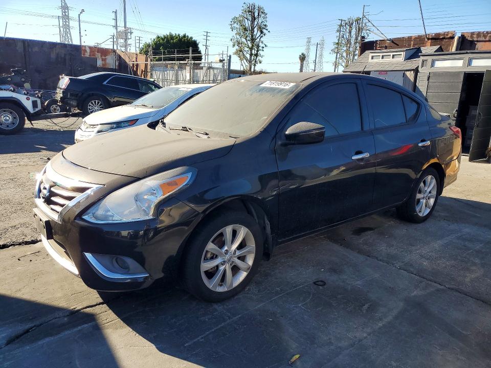 2017 Nissan Versa მანქანა იყიდება აუქციონზე, vin: 3N1CN7AP7HL834464, აუქციონის ნომერი: 71819916