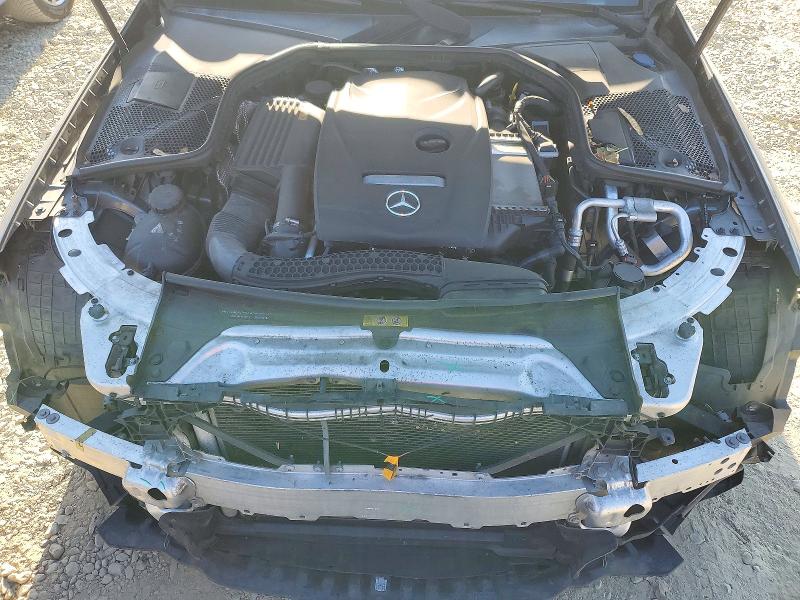 2017 Mercedes-benz C მანქანა იყიდება აუქციონზე, vin: 55SWF4JB3HU202858, აუქციონის ნომერი: 72389236
