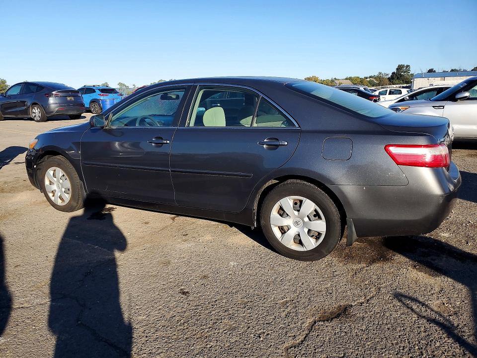 Продажа на аукционе авто 2007 Toyota Camry, vin: 4T1BE46K57U565661, номер лота: 71867126
