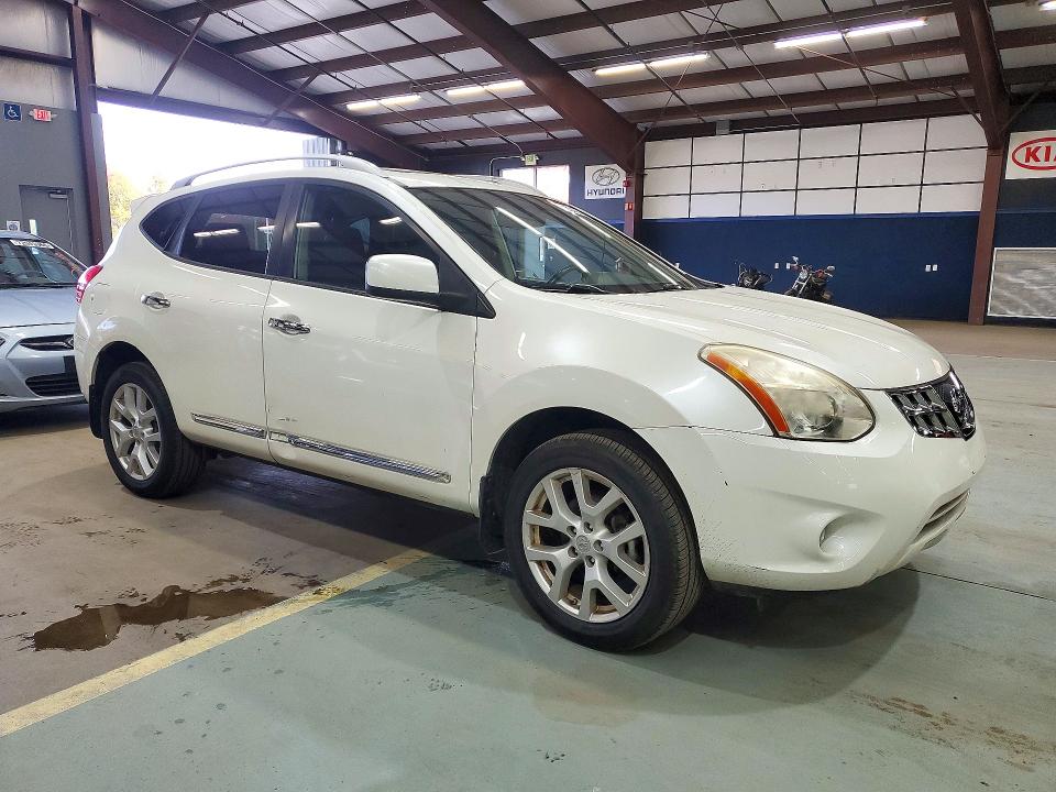 72934256 :رقم المزاد ، JN8AS5MV1BW304878 vin ، 2011 Nissan Rogue مزاد بيع