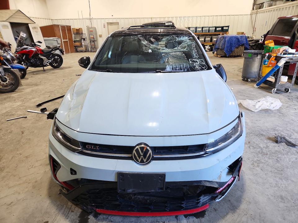 Aukcja sprzedaży 2025 Volkswagen Jetta, vin: 3VW2T7BU3SM069061, numer aukcji: 72117126