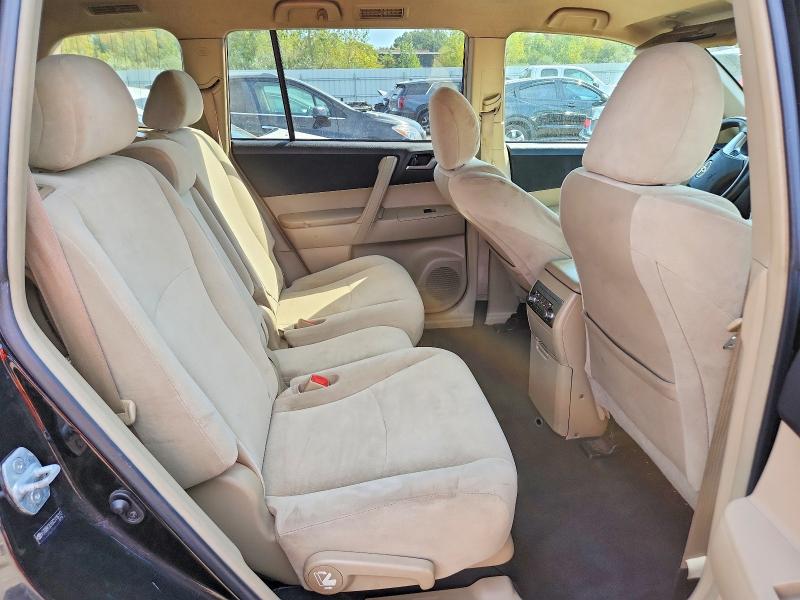 Продажа на аукционе авто 2012 Toyota Highlander, vin: 5TDBK3EH3CS118113, номер лота: 71180646
