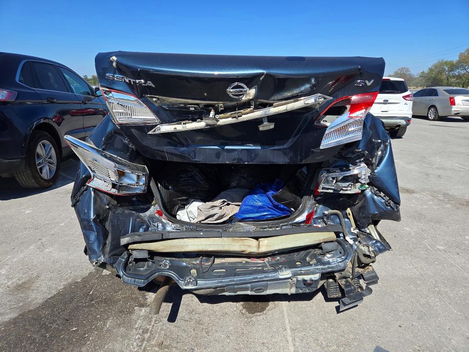 2016 Nissan Sentra მანქანა იყიდება აუქციონზე, vin: 3N1AB7AP7GL662581, აუქციონის ნომერი: 70875046