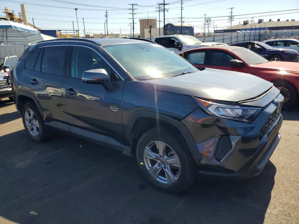 71620066 :رقم المزاد ، 2T3P1RFV8NC282279 vin ، 2022 Toyota Rav4 مزاد بيع
