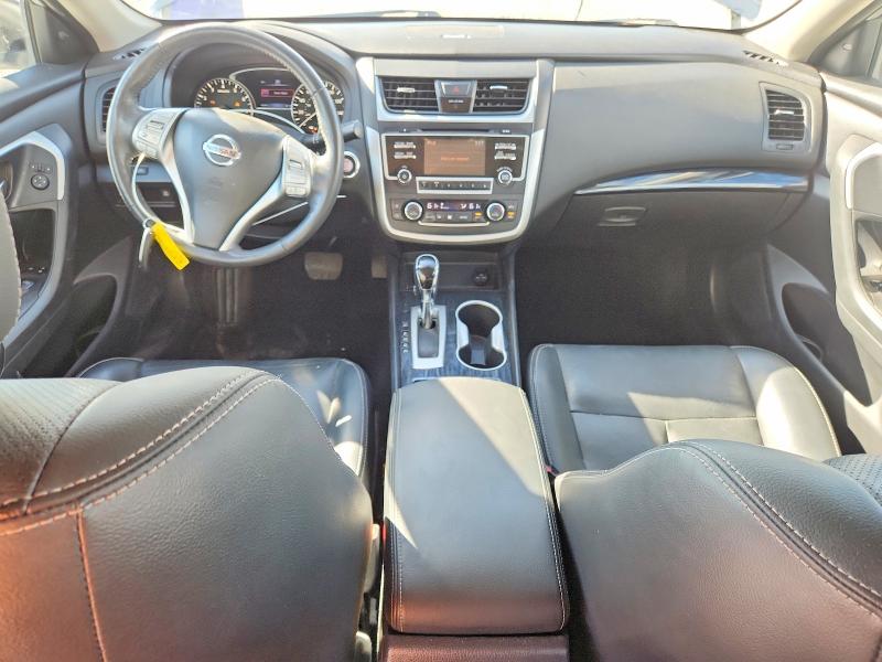 Продаж на аукціоні авто 2017 Nissan Altima, vin: 1N4AL3AP8HC201959, номер лоту: 71370716