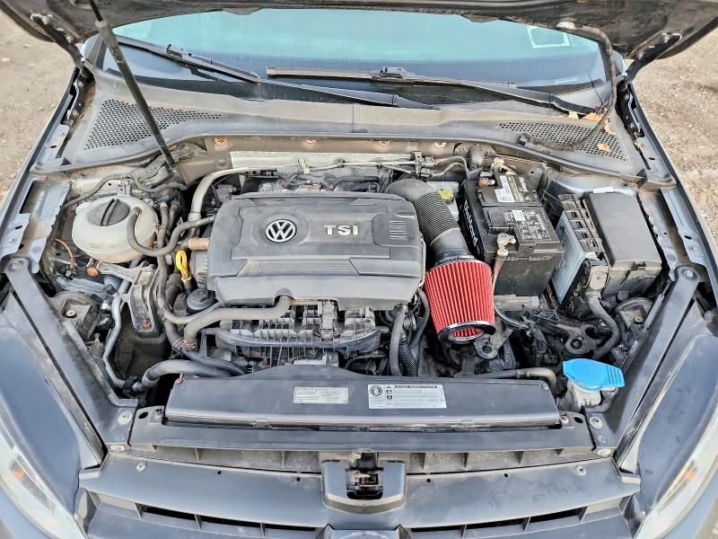 70524426 :رقم المزاد ، 3VW117AUXHM044685 vin ، 2017 Volkswagen Golf مزاد بيع
